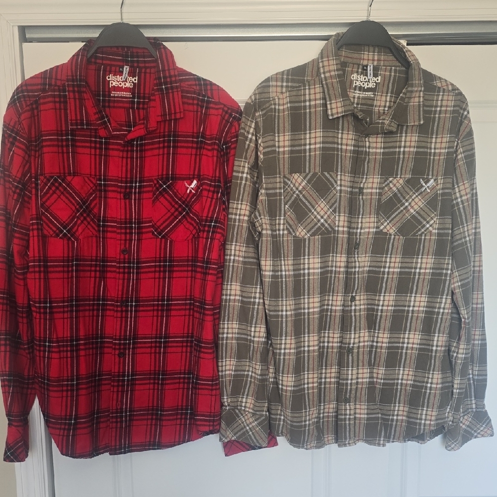Red and Green Plaid Men's Button-Down Shirts